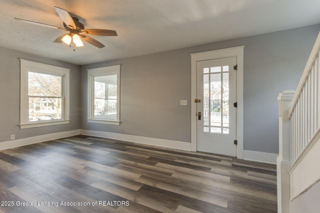 222 S Clemens Avenue, Lansing, MI 48912