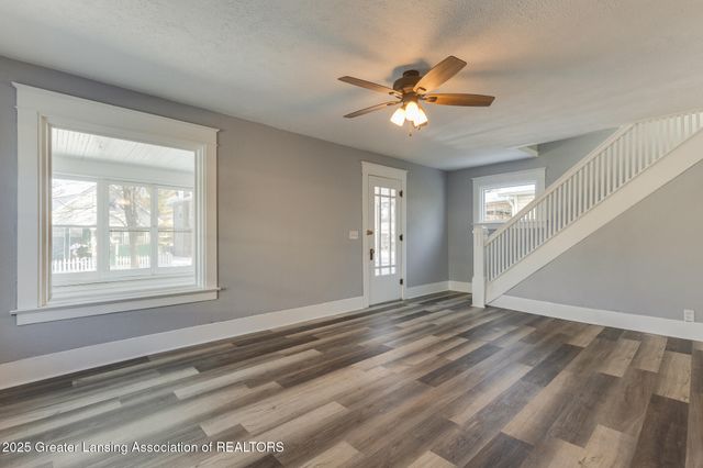 222 S Clemens Avenue, Lansing, MI 48912