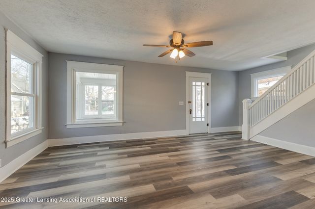 222 S Clemens Avenue, Lansing, MI 48912