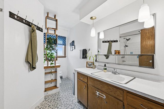 3845 N 100th STREET, Wauwatosa, WI 53222