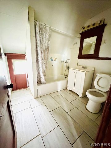 351 Moselle Street, Buffalo, NY 14211