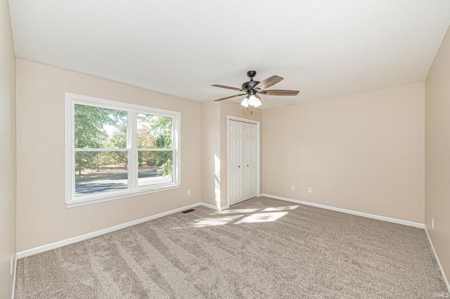 10832 Deep Creek Court, Fort Wayne, IN 46804