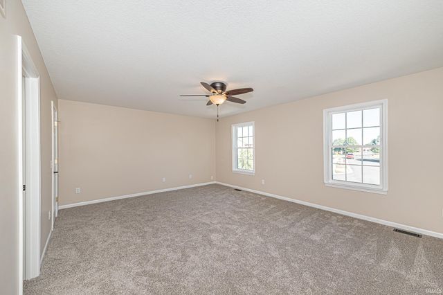 10832 Deep Creek Court, Fort Wayne, IN 46804