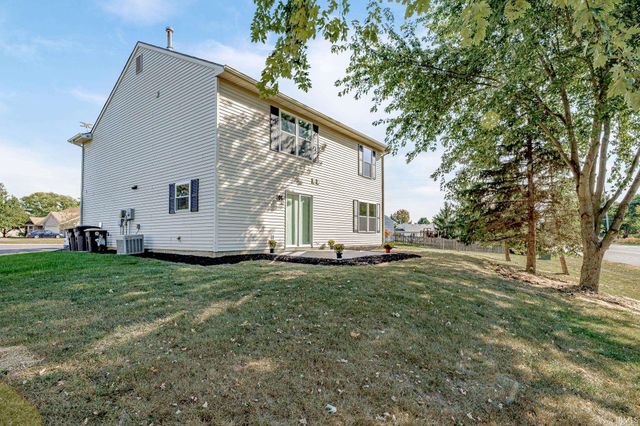 10832 Deep Creek Court, Fort Wayne, IN 46804