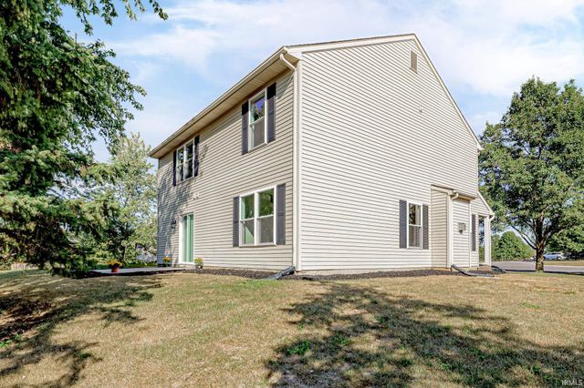 10832 Deep Creek Court, Fort Wayne, IN 46804