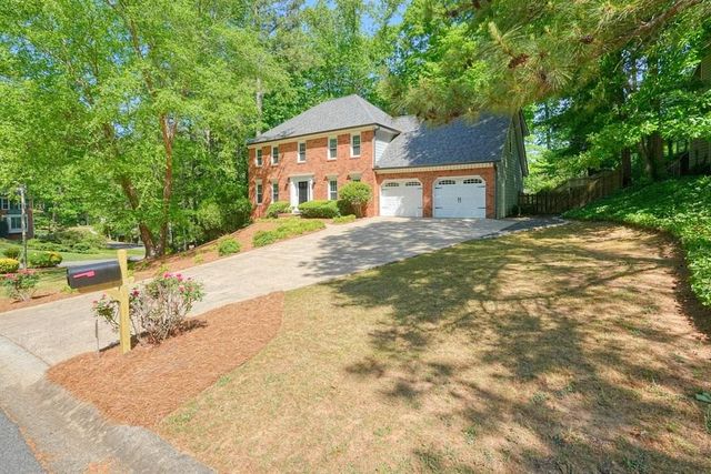 4901 Thornwood Knoll NW, Acworth, GA 30102