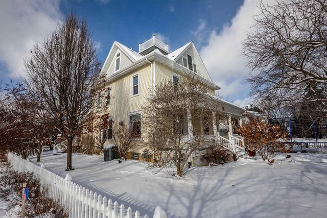 214 S 8th Street, Mount Horeb, WI 53572