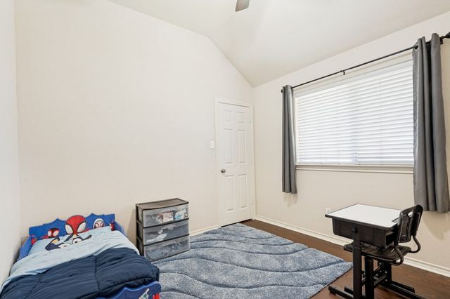 605 Southwind Drive, Arlington, TX 76002