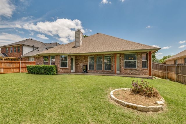 605 Southwind Drive, Arlington, TX 76002
