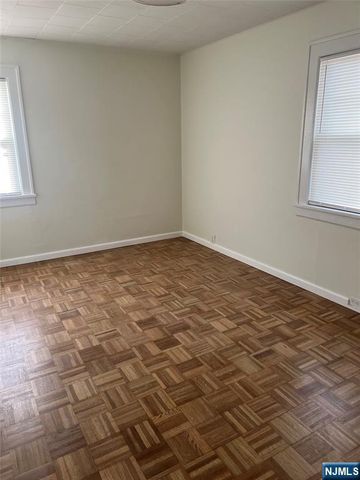 263 Sutton Avenue, Hackensack, NJ 07601