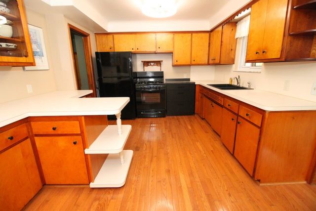 23348 Harvard Shore Drive, Clinton Township, MI 48035