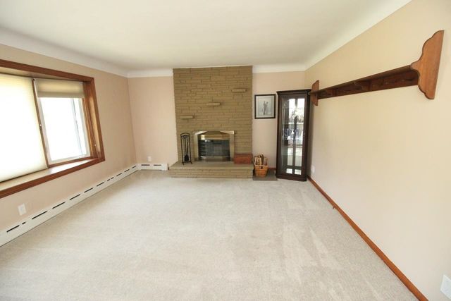 23348 Harvard Shore Drive, Clinton Township, MI 48035