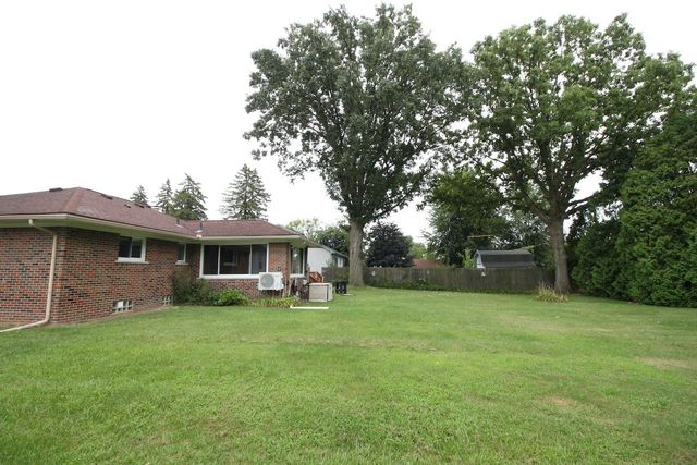 23348 Harvard Shore Drive, Clinton Township, MI 48035