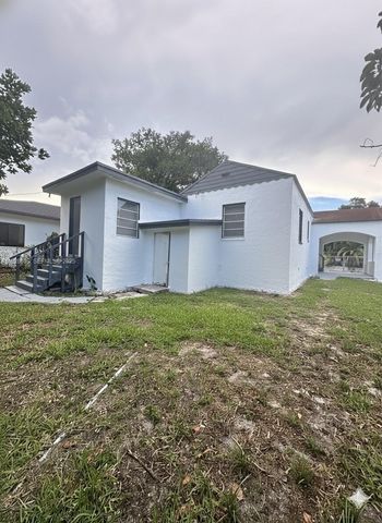 1836 NW 33rd St 0, Miami, FL 33142