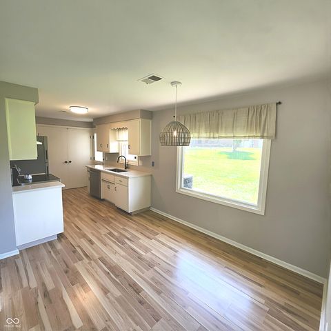 1901 Alhambra Drive, Anderson, IN 46013