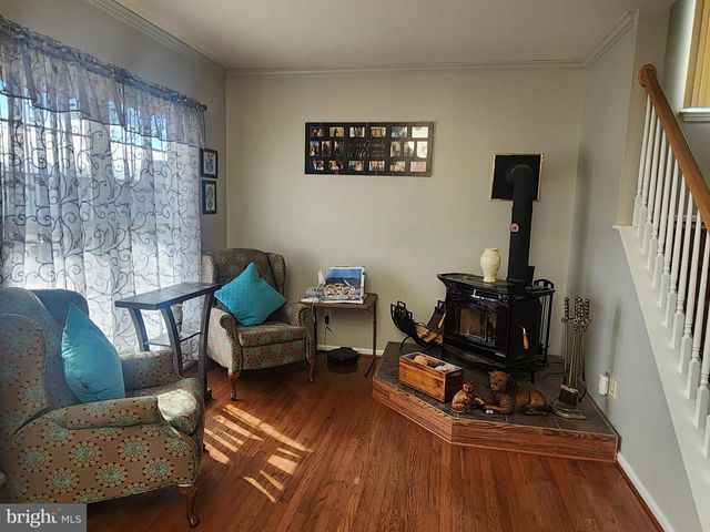 4 ALDEN CT, New Castle, DE 19720