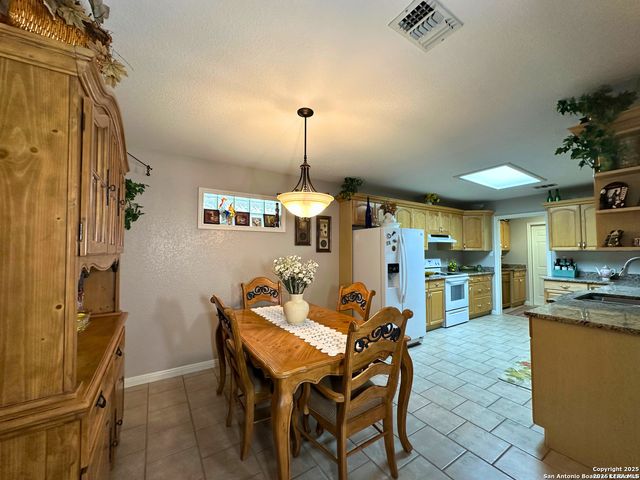1265 Buttercup, New Braunfels, TX 78130