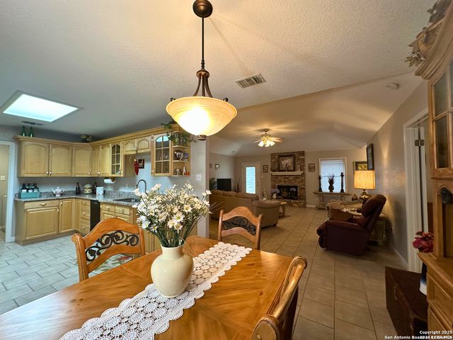 1265 Buttercup, New Braunfels, TX 78130