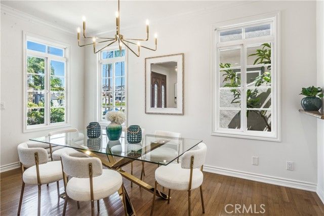 608 Knob Hill Avenue, Redondo Beach, CA 90277