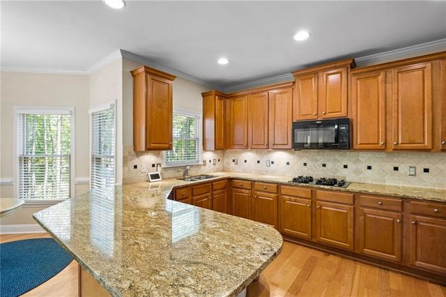 414 Lake Point Trace, Canton, GA 30114