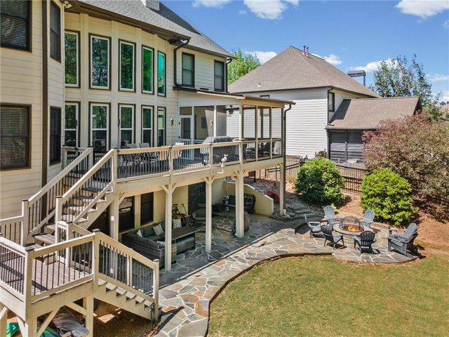 414 Lake Point Trace, Canton, GA 30114