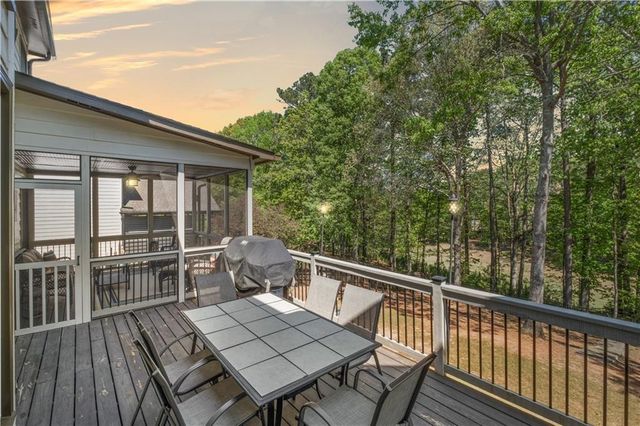414 Lake Point Trace, Canton, GA 30114