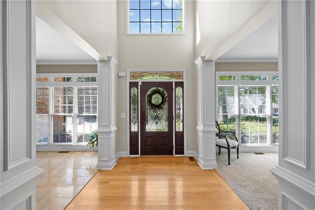 414 Lake Point Trace, Canton, GA 30114