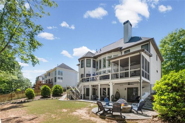 414 Lake Point Trace, Canton, GA 30114