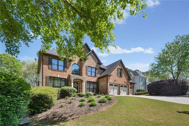 414 Lake Point Trace, Canton, GA 30114