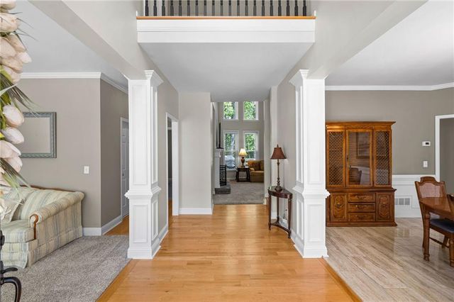 414 Lake Point Trace, Canton, GA 30114