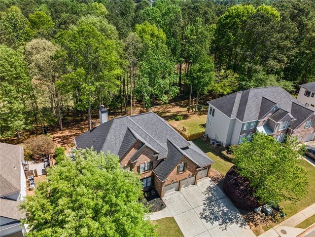 414 Lake Point Trace, Canton, GA 30114