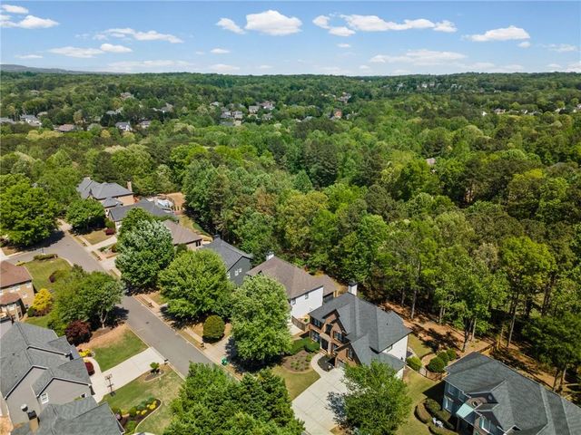 414 Lake Point Trace, Canton, GA 30114