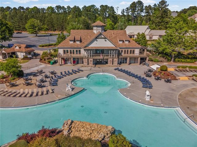 414 Lake Point Trace, Canton, GA 30114