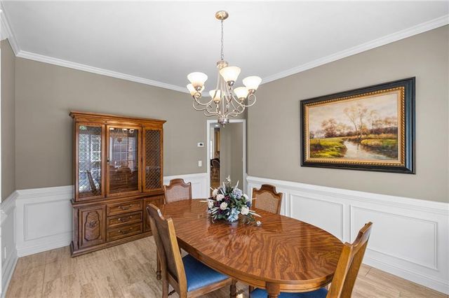 414 Lake Point Trace, Canton, GA 30114