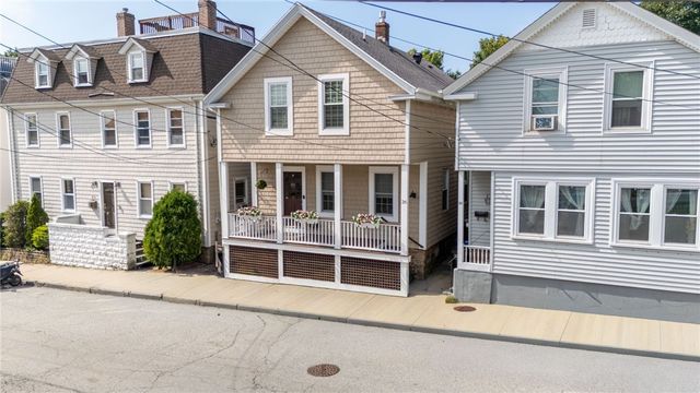 26 Lee Avenue, Newport, RI 02840