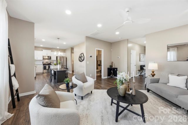 7572 Nolen Farm Drive, Gastonia, NC 28056
