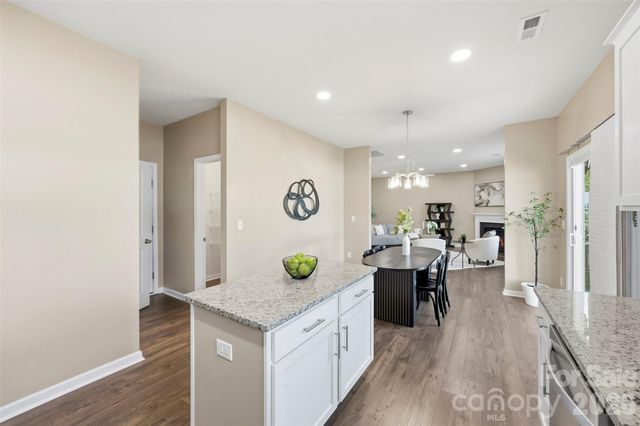 7572 Nolen Farm Drive, Gastonia, NC 28056