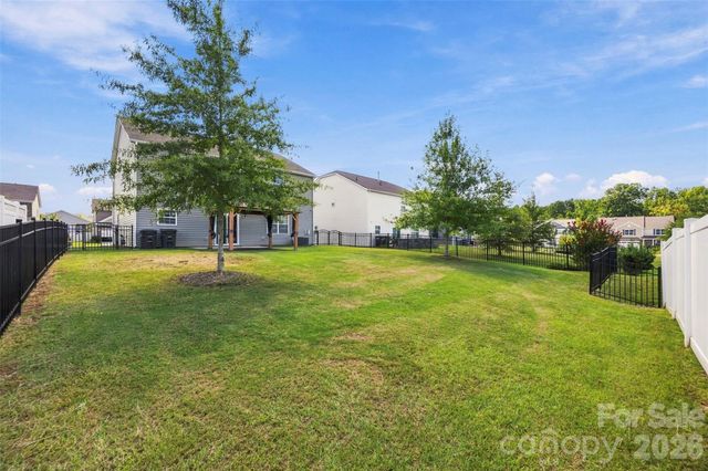 7572 Nolen Farm Drive, Gastonia, NC 28056