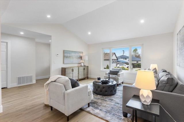 18840 Cameo Ct, Castro Valley, CA 94546