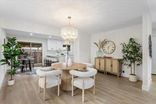 18840 Cameo Ct, Castro Valley, CA 94546