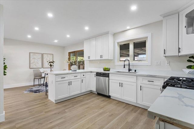 18840 Cameo Ct, Castro Valley, CA 94546