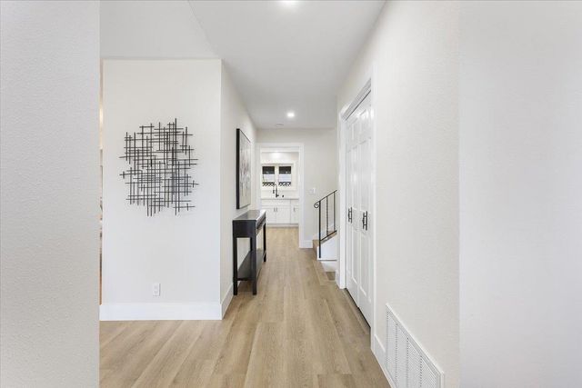 18840 Cameo Ct, Castro Valley, CA 94546