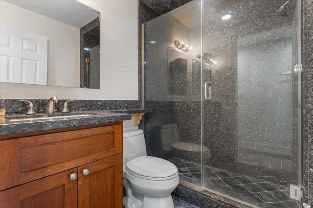 18840 Cameo Ct, Castro Valley, CA 94546