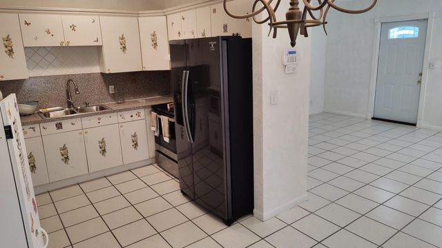 408 SW 24th Avenue, Fort Lauderdale, FL 33312