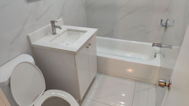 408 SW 24th Avenue, Fort Lauderdale, FL 33312