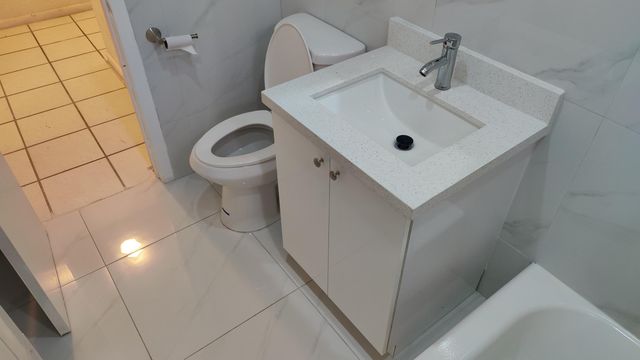 408 SW 24th Avenue, Fort Lauderdale, FL 33312