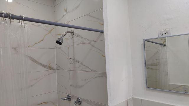 408 SW 24th Avenue, Fort Lauderdale, FL 33312