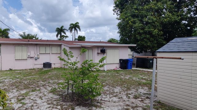 408 SW 24th Avenue, Fort Lauderdale, FL 33312