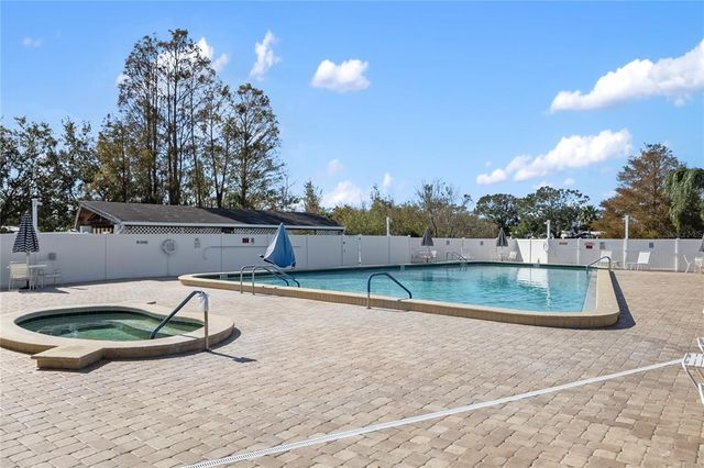 1001 STARKEY ROAD 310, Largo, FL 33771