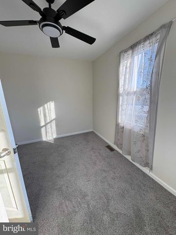 330 W PEACH ST, Vineland, NJ 08360